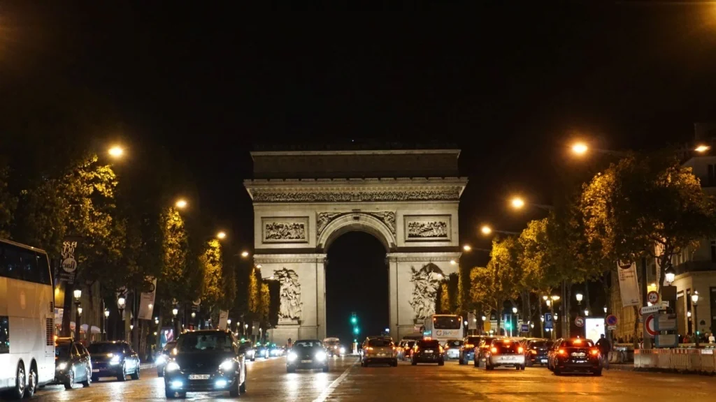 arc de triomphe