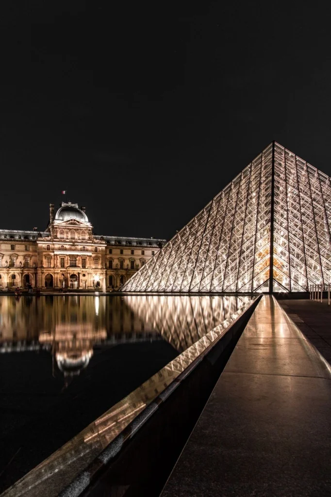 Louvre