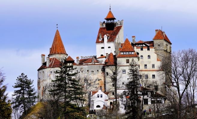 Four Eastern European Castles you must Visit – Live Fun Travel