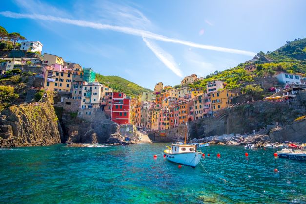 Travel Guide to Cinque Terre